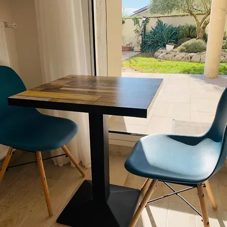 Val De Naurouze Piscine Parking *