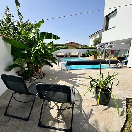 Val De Naurouze Piscine Parking *